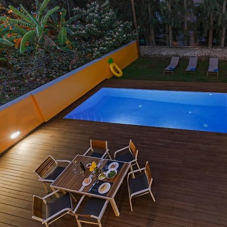 The Yellow House By Lovelystay Funchal  Eksteriør billede
